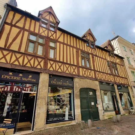 La Venelle Saint-Nicolas Rouen Exterior photo